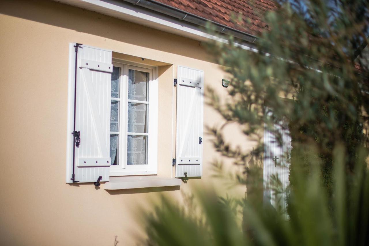 La Maison D'Elise Bed and Breakfast Dollon Exteriör bild
